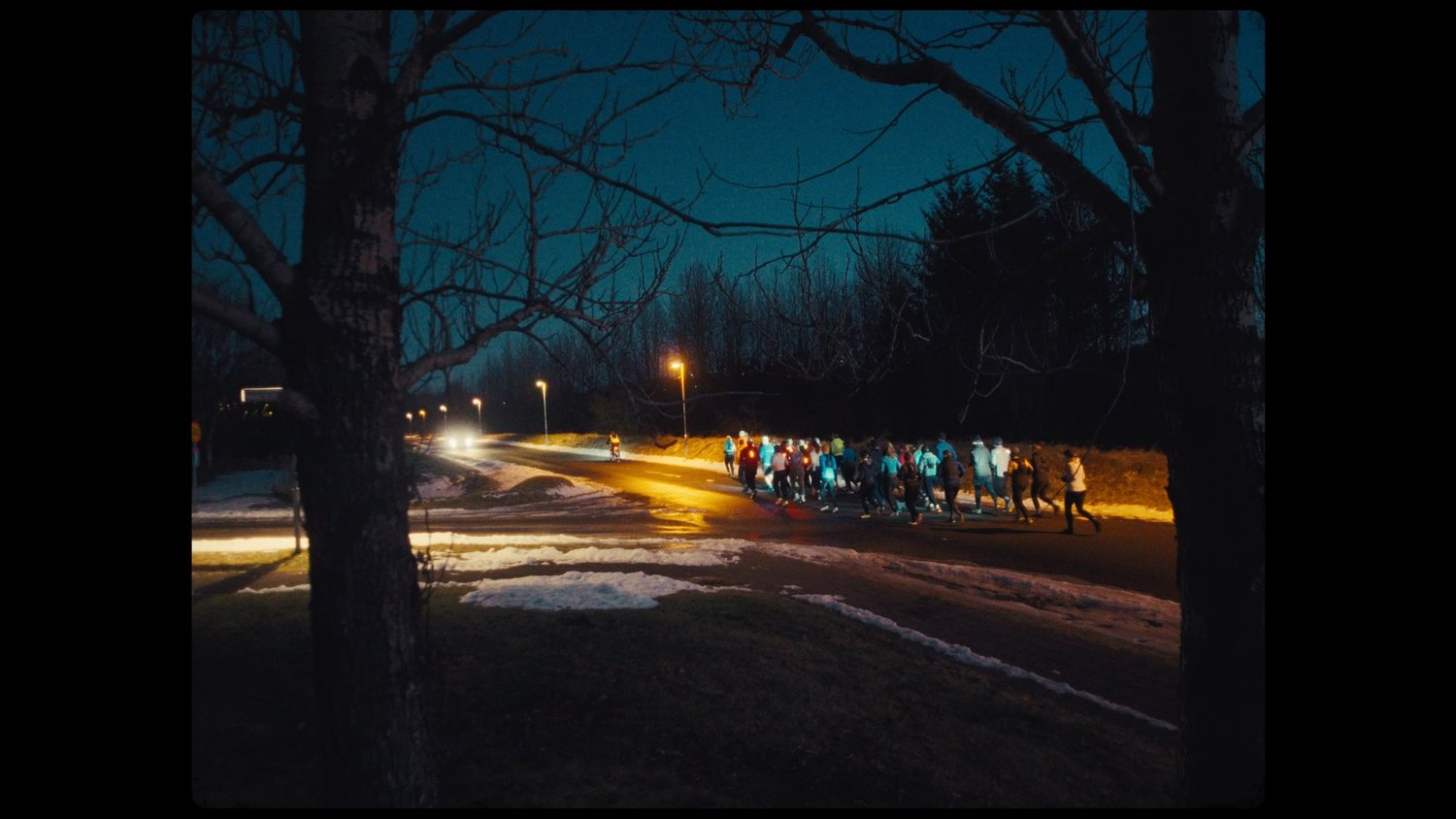 SÁÁ — Commercial — still 18