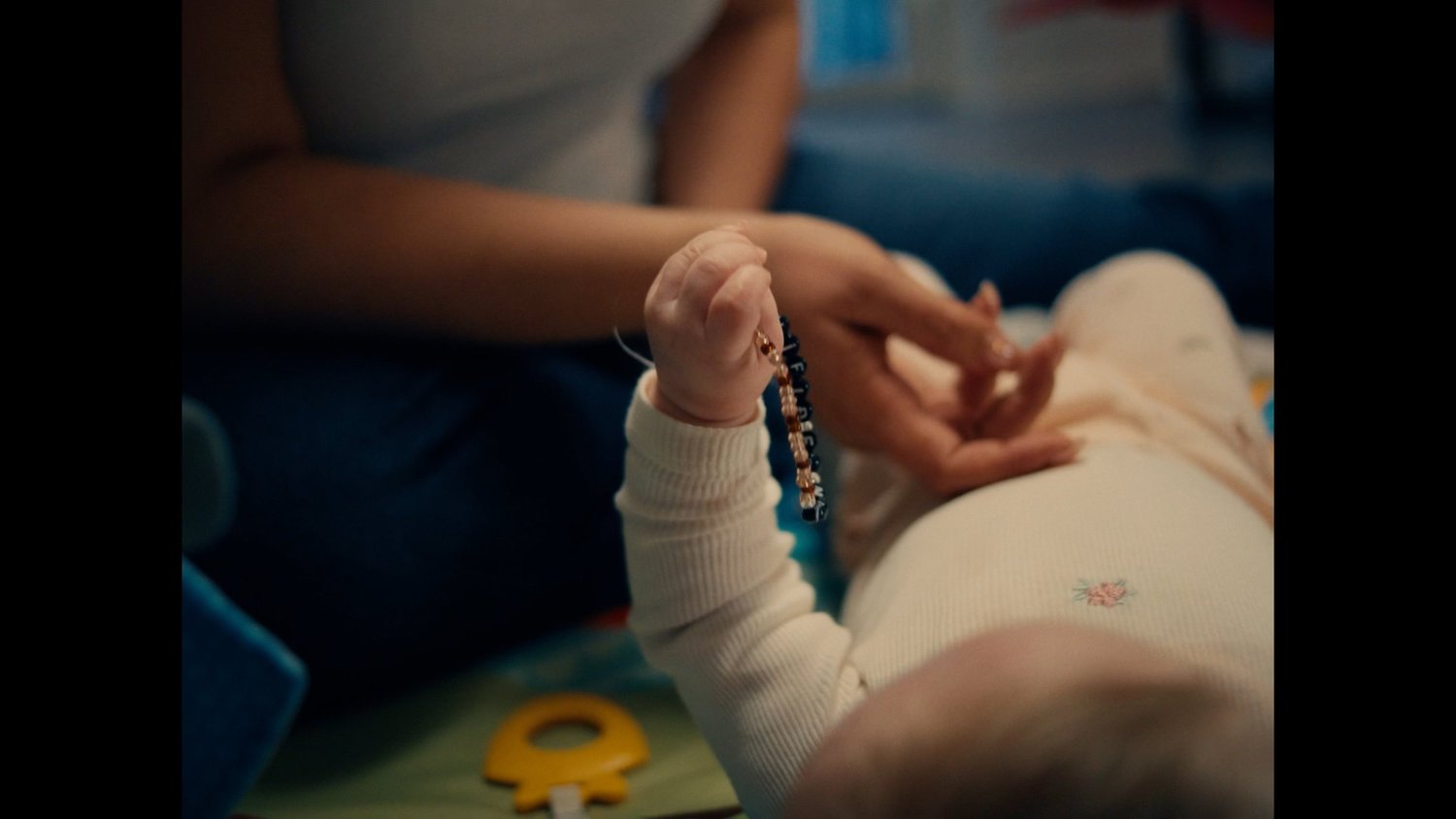Kraftur — Commercial — still 17