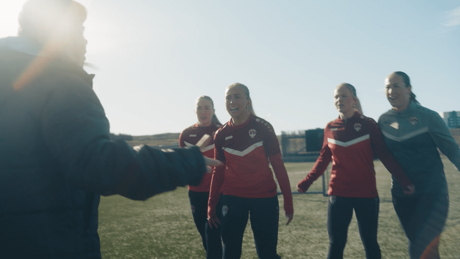 Besta deildin — Commercial — still 6