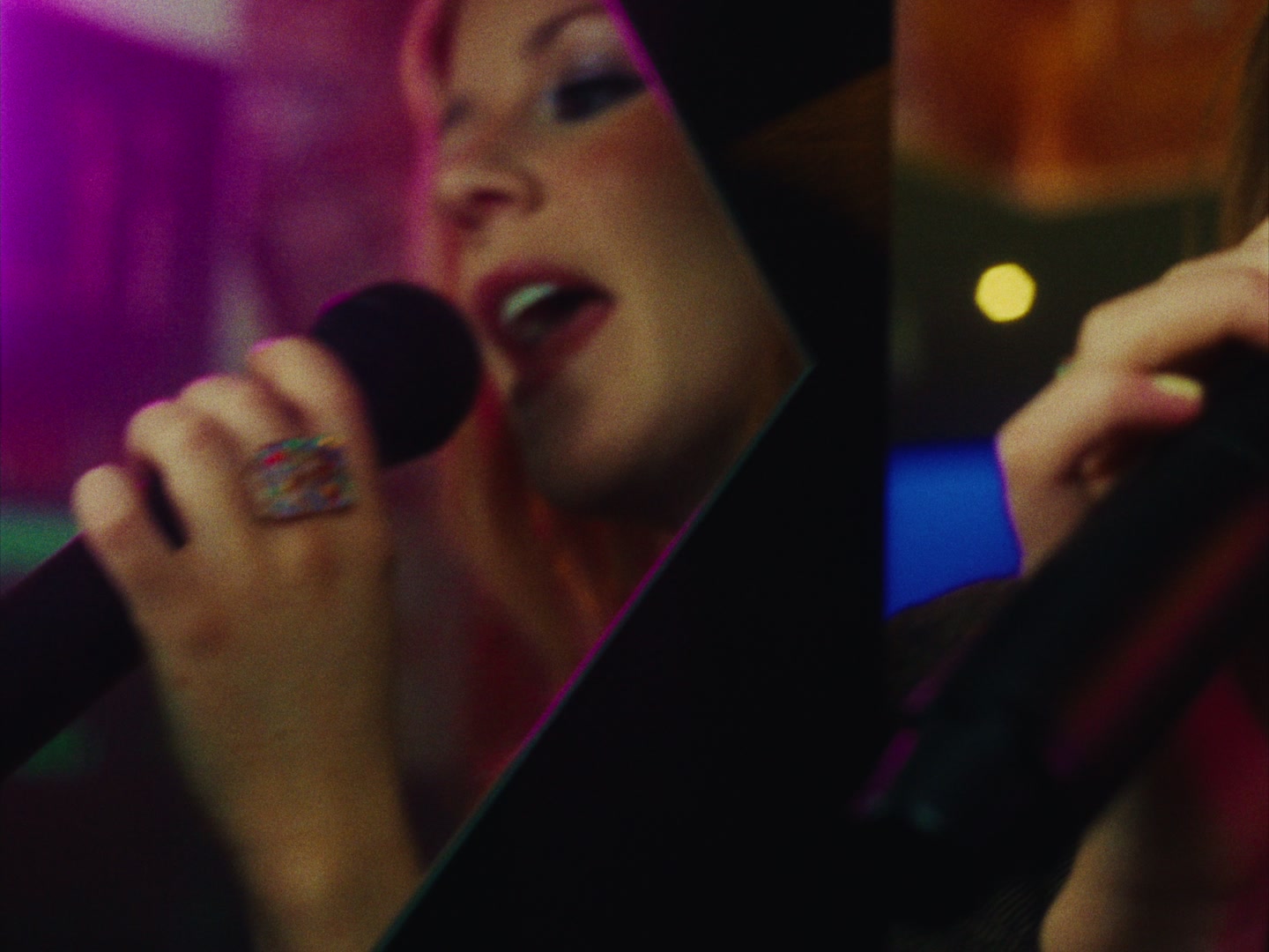 Tatjana — Einhver elskar mig (Live) — still 4